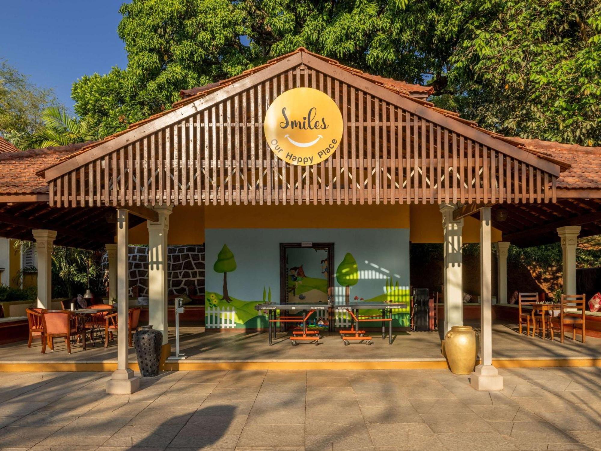 果阿德瓦亚休闲美居酒店 Malar 外观 照片